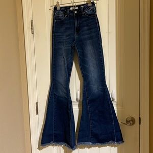 KanCan Signature Ultra High Rise Super Flare Jean